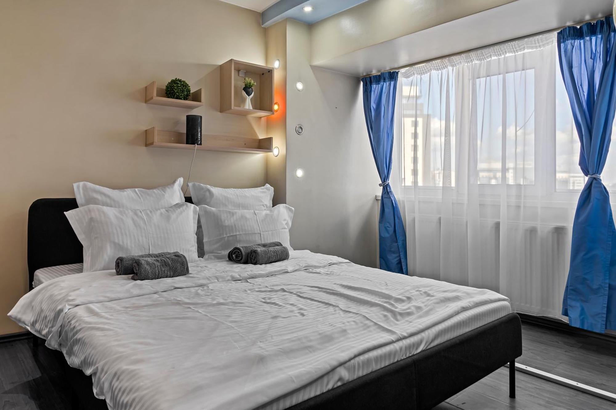 4 Rooms Unirii 47 Bukarest Exteriör bild